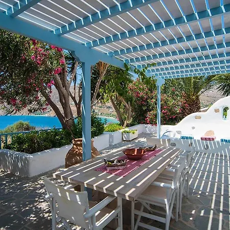Guest house The Big Blue