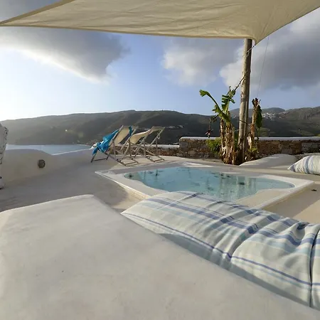 The Big Blue Guest house 3*