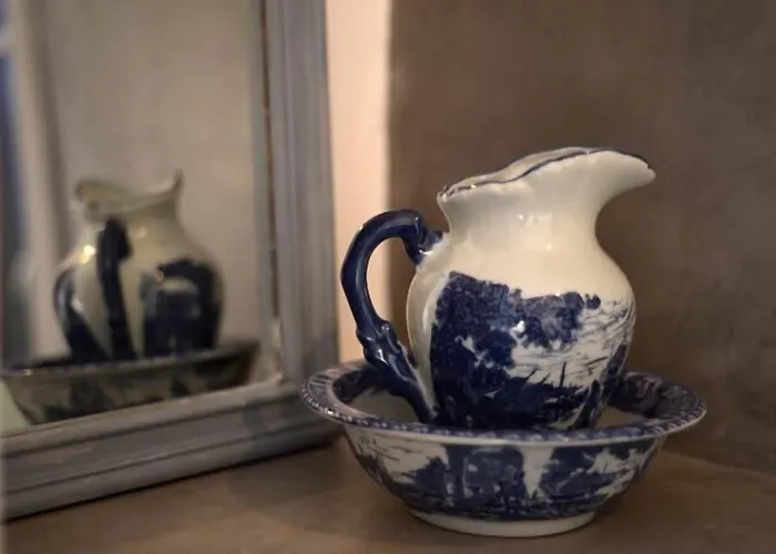 The Big Blue Pensionat