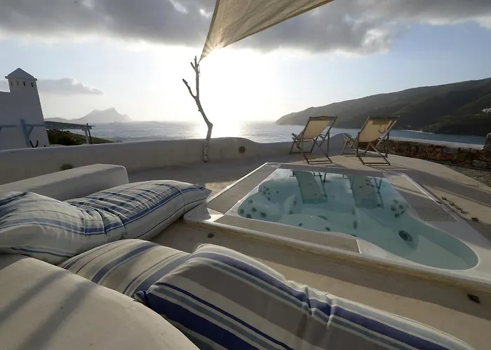 The Big Blue Pensionat Ormos Aigialis